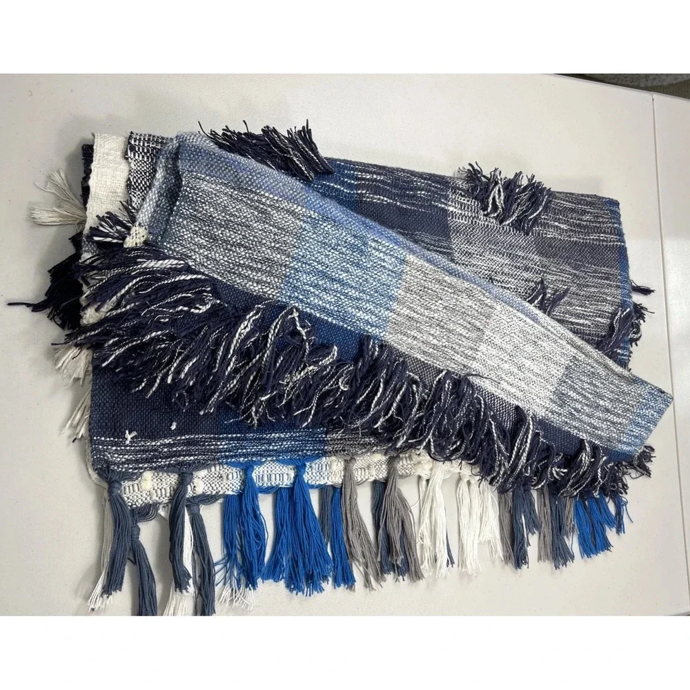 All Roads Design Throw Blanket Anthropologie Bloomfield Fringe Handcrafted-Mint! - Picture 12 of 12